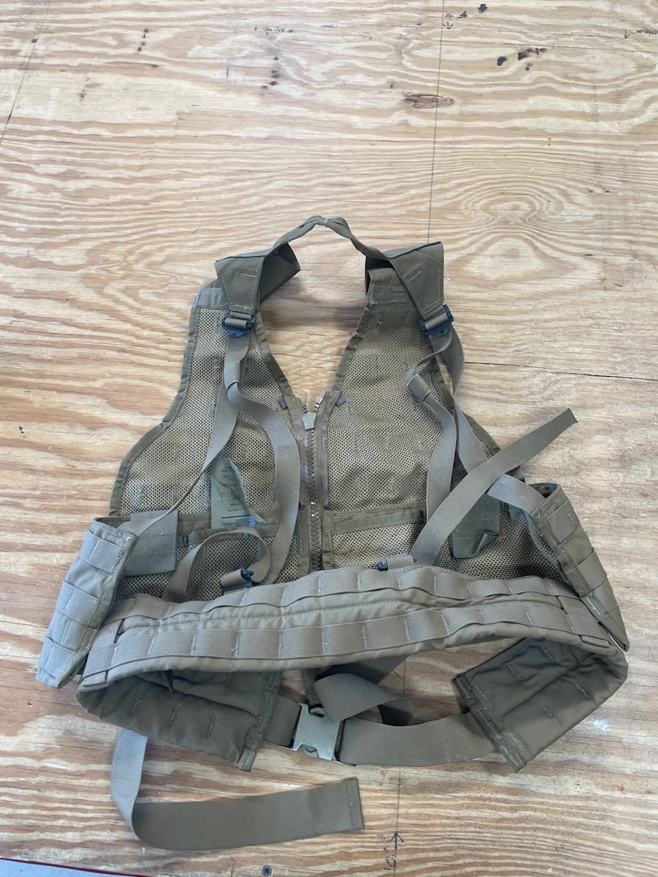 USMC SURPLUS MOLLE II LIGHT WEIGHT VEST